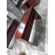 條桌